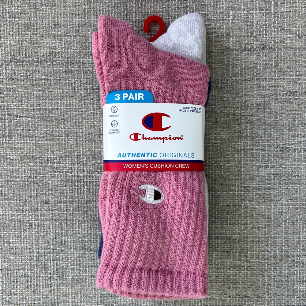 Champion Women’s Embroidered Crew Socks